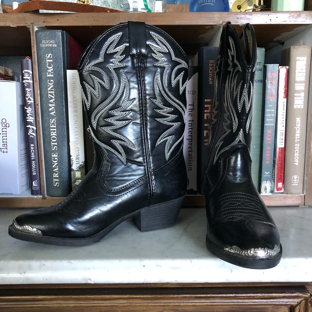 Little girls cowgirl boots